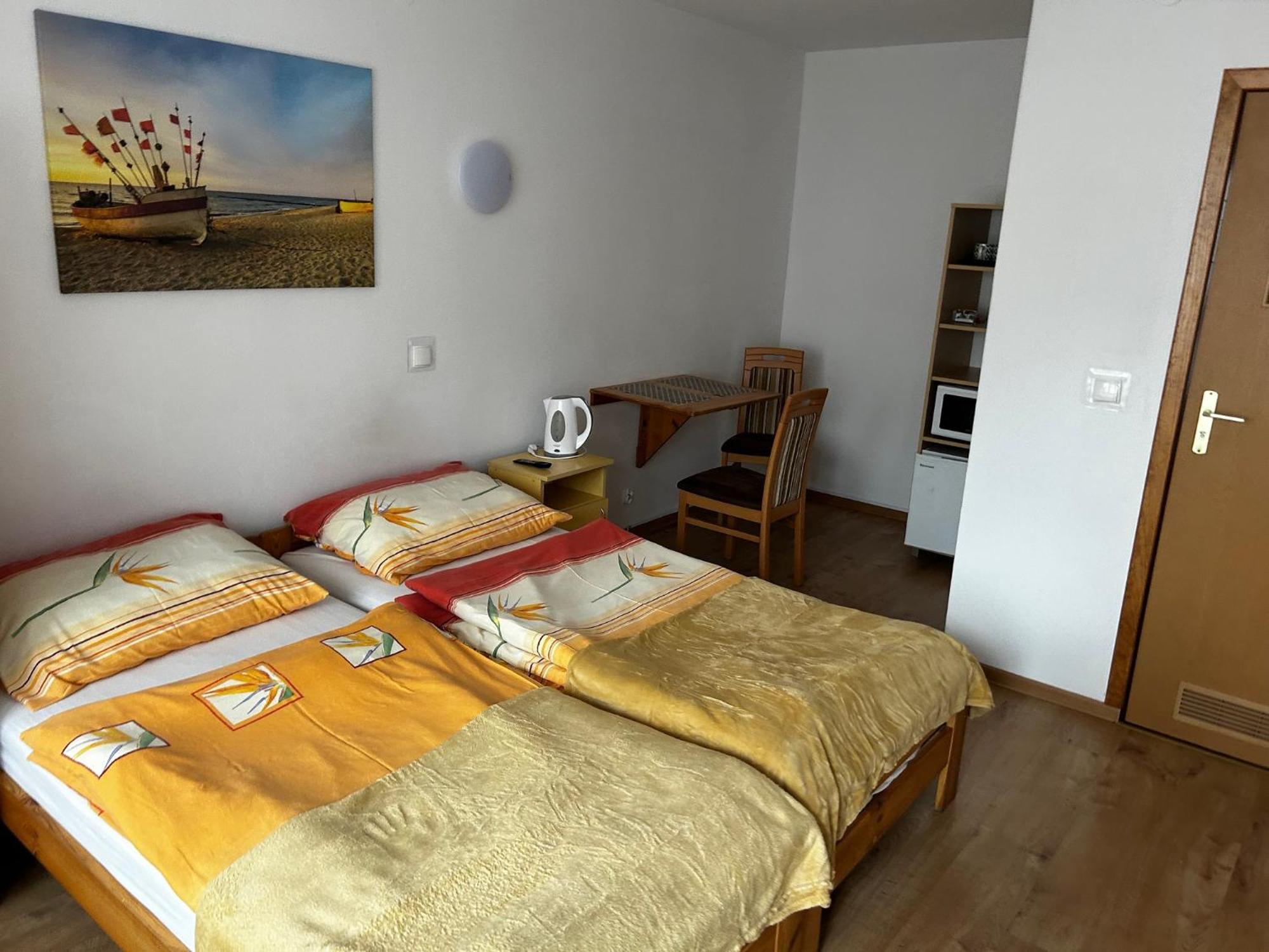 Goscinne Zuza Homestay *